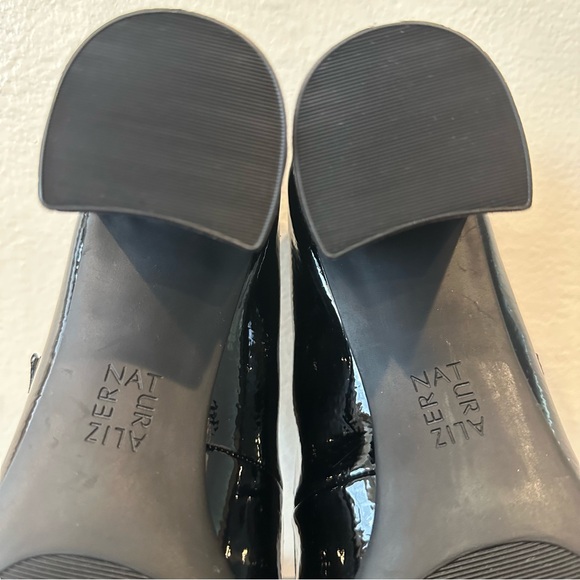 Naturalizer Black Patent Leather Heels - Picture 8 of 9